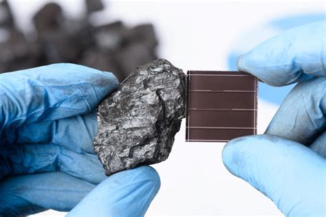 Perovskite Solare: Una Rivoluzione Silenziosa per il Futuro dell'Energia Fotovoltaica!